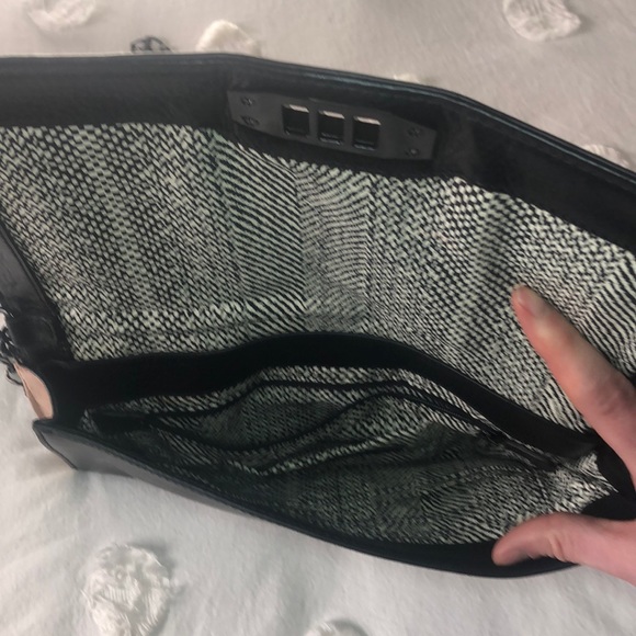 Rebecca Minkoff Quilted Crossbody Bag - Picture 5 of 9